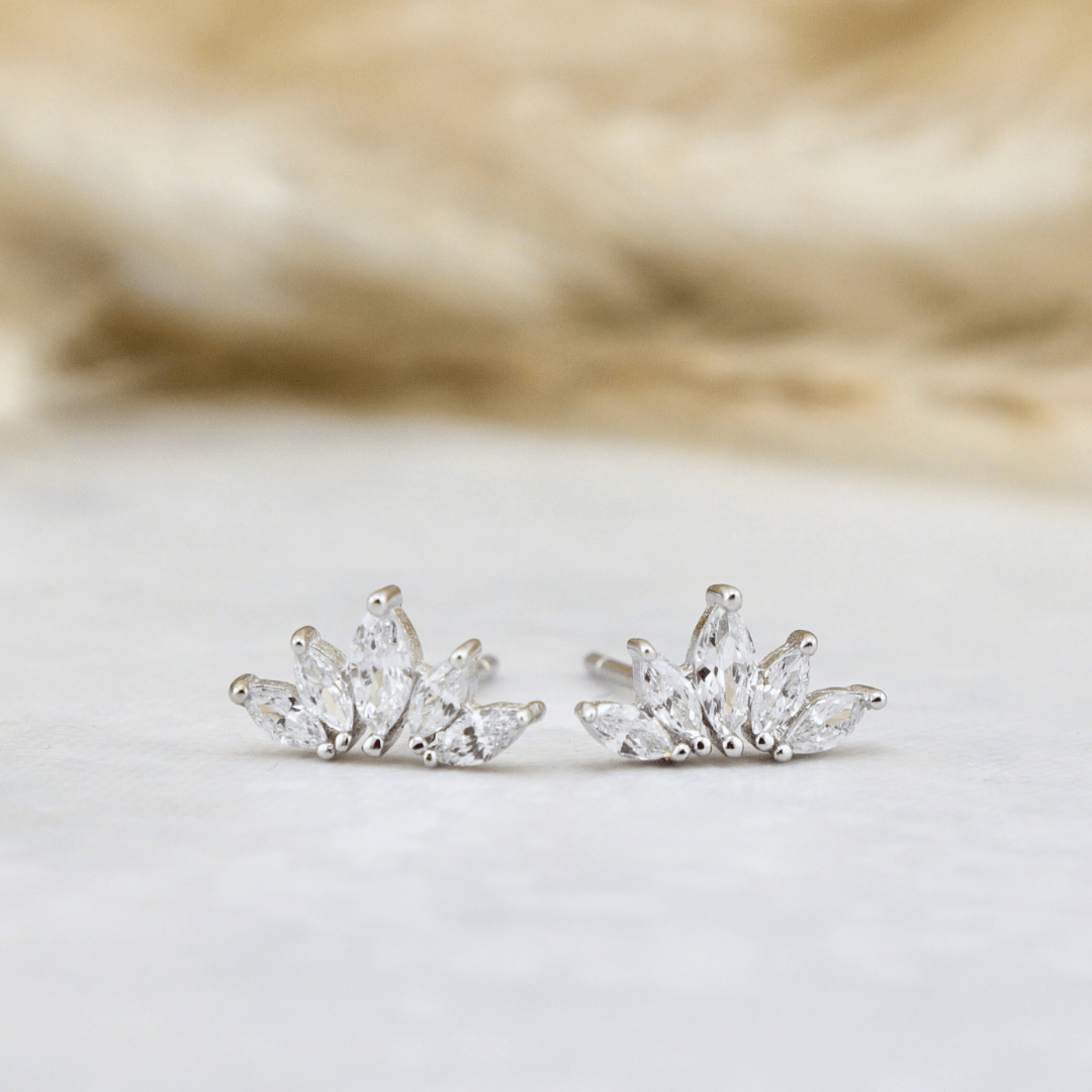 Boucles d'oreilles Marquise en argent sterling Mathieu Blanchard Boucles d'oreilles Argent sterling PBOM16892S Boucles d'oreilles Marquise en argent sterling | Mathieu Blanchard Mathieu Blanchard Joaillerie