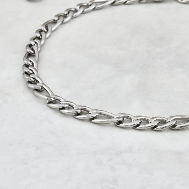 Bracelet de cheville Figaro en acier inoxydable Mathieu Blanchard Bracelets de cheville Acier inoxydable PBRM14179S Bracelet de cheville Figaro 4.5mm en acier inox | Collection 2025 | Mathieu Blanchard Mathieu Blanchard Joaillerie