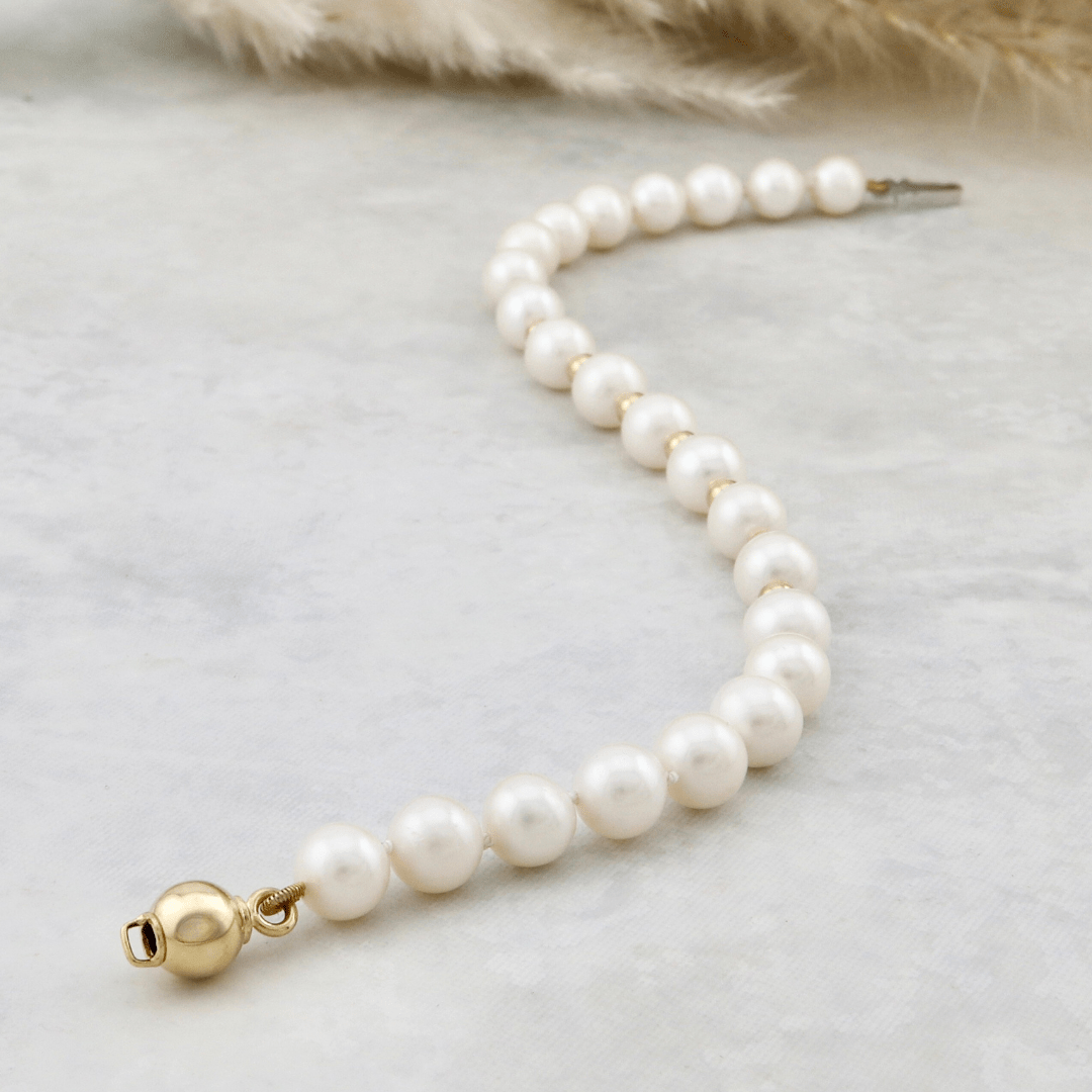 Mathieu Blanchard Joaillerie Bracelet de perles 6 mm et or 14K