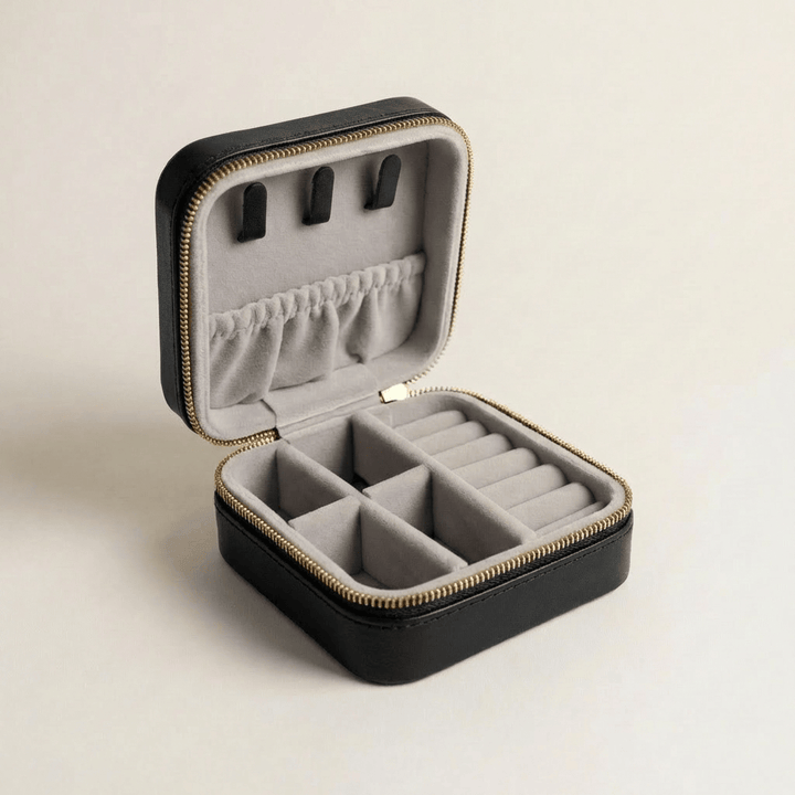 Coffret à bijoux en cuir Cabine Noir Mathieu Blanchard ACCESSOIRES PCOM20068S-noir Coffret à bijoux Cabine en cuir noir | Voyage &amp; rangement Mathieu Blanchard Joaillerie