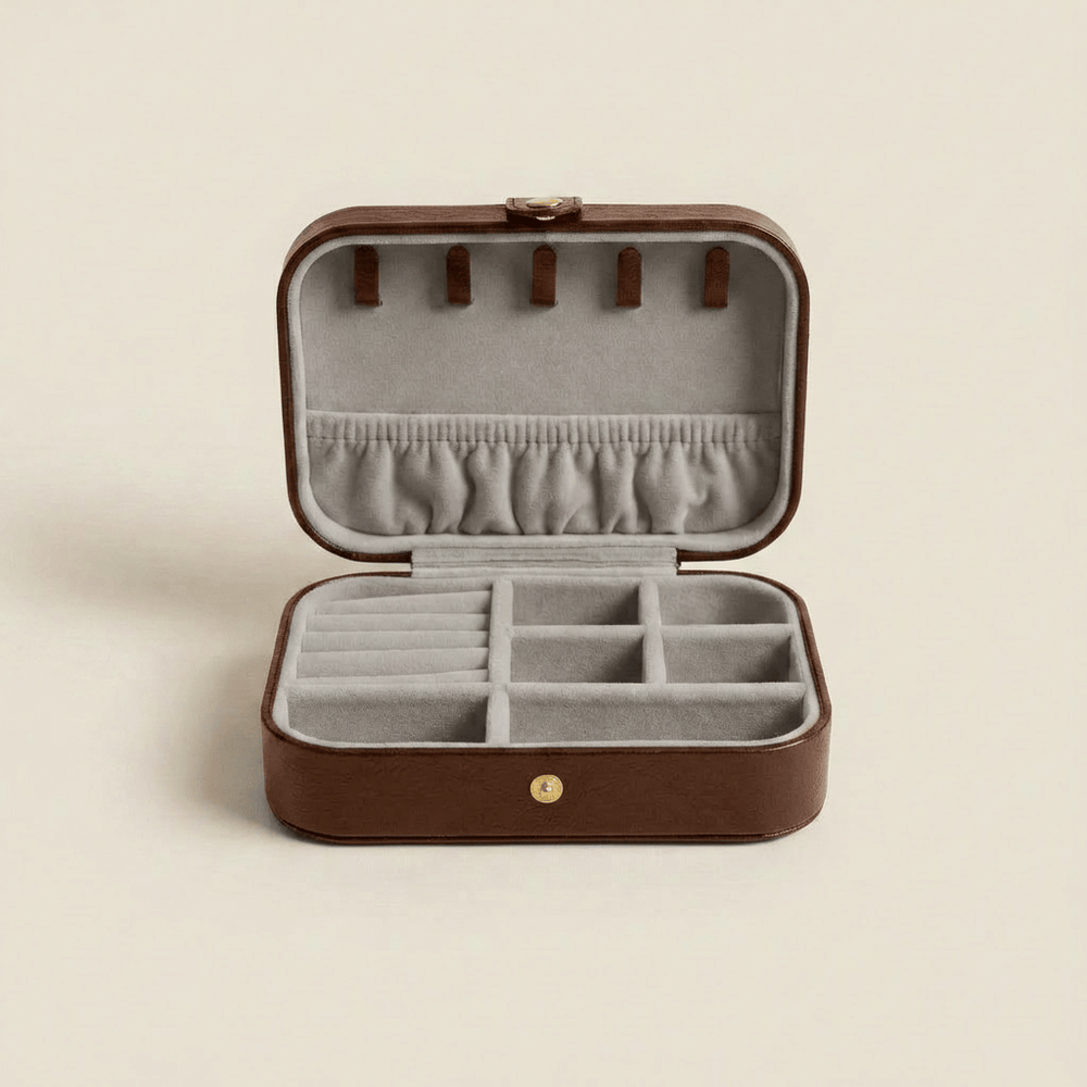 Coffret à bijoux Escale Marron Mathieu Blanchard ACCESSOIRES PCOM20069S-marron Coffret à bijoux en cuir marron premium | Mathieu Blanchard  Mathieu Blanchard Joaillerie