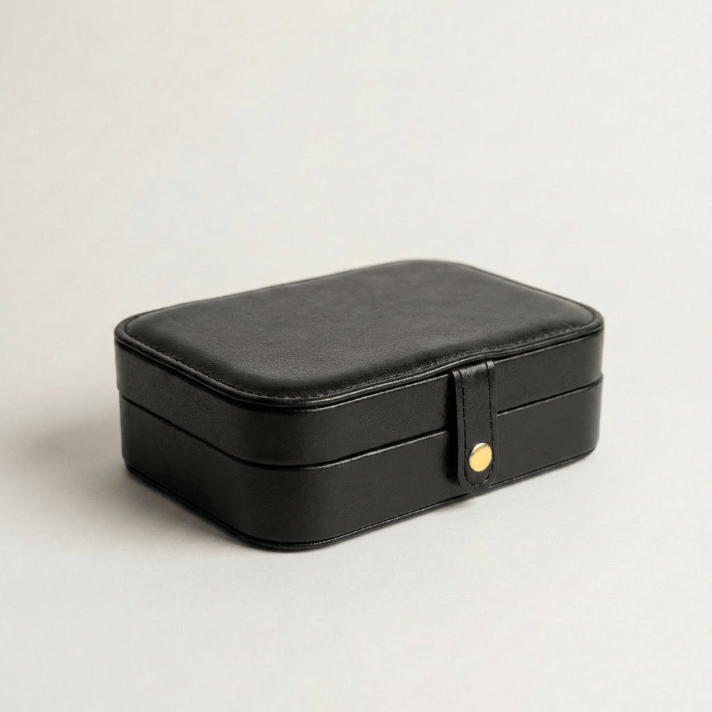 Coffret à bijoux Escale Noir Mathieu Blanchard ACCESSOIRES PCOM20069S-noir Coffret à bijoux en cuir noir premium | Mathieu Blanchard  Mathieu Blanchard Joaillerie