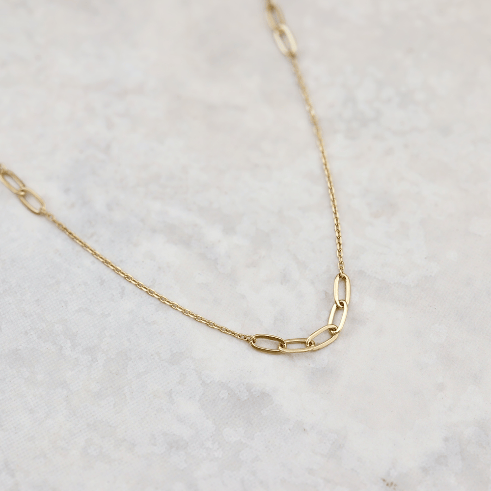 Collier Chaîne Paperclip en or jaune 10K - Collier Or jaune 10K AR80-38 Collier Chaîne Paperclip en or 10K | Mathieu Blanchard Mathieu Blanchard Joaillerie