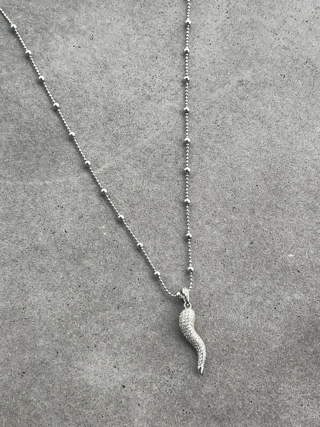 Caroline Néron Colliers Collier Corno en argent sterling