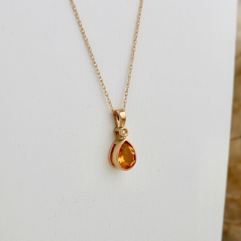 - Colliers Collier en or 10K, citrine et diamant