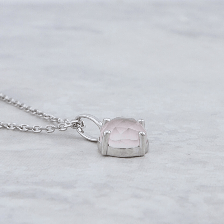 Collier et Quartz rose en argent sterling Mathieu Blanchard Collier Argent sterling Collier en argent sterling et Quartz rose | Mathieu Blanchard Mathieu Blanchard Joaillerie