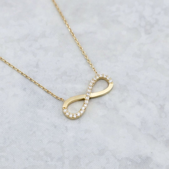 - Colliers Doré / Or 10K Collier Infini en or 10K