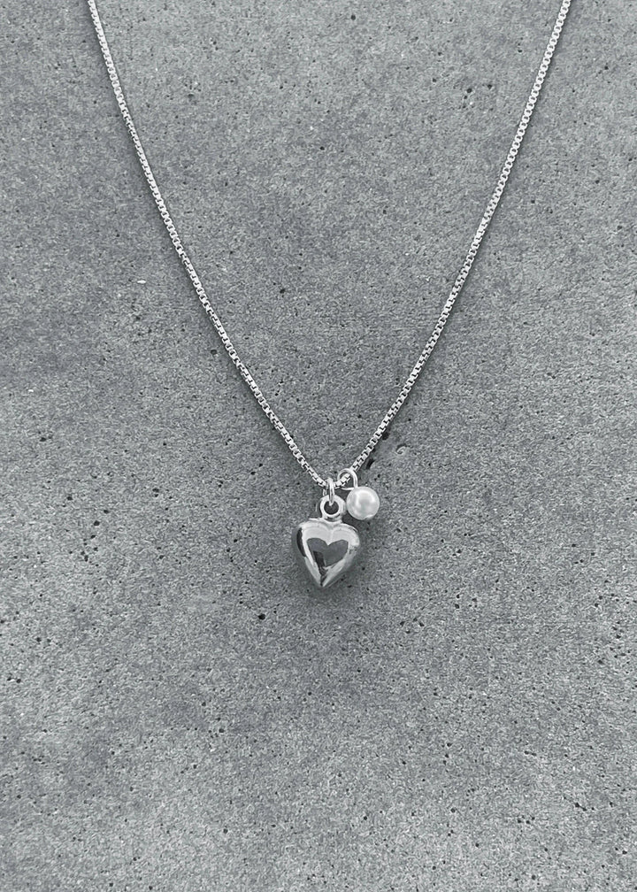 Caroline Néron Collier Loved One en argent sterling