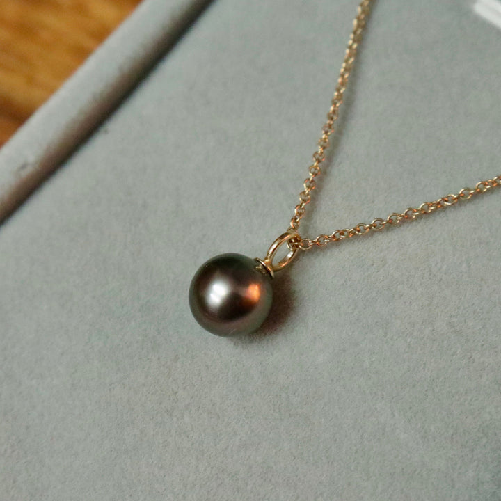 Mathieu Blanchard Or 14K / 8 mm Collier perle de Tahiti et or 14K