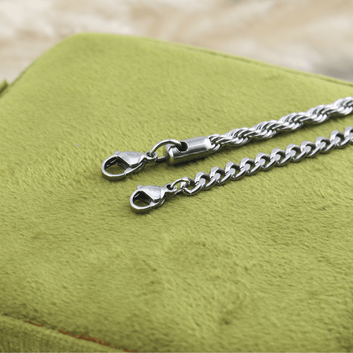 Duo de bracelets Torsade &amp; Gourmette en acier inoxydable Mathieu Blanchard Bracelets Acier inoxydable PDUM14278S Duo de bracelets Torsade &amp; Gourmette 4,5mm en acier inox | Mathieu Blanchard Mathieu Blanchard Joaillerie