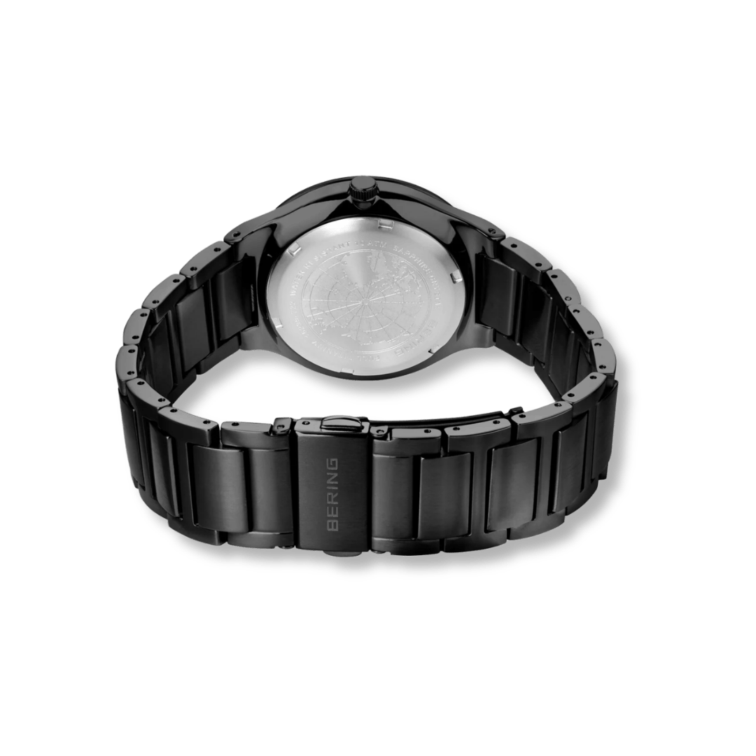 Montre à énergie solaire Bering 39mm 15239-722 Bering Montre Titane plaqué noir 15239-722 Montre Bering Solaire Argent 39mm 15239-779 | Mathieu Blanchard Mathieu Blanchard Joaillerie