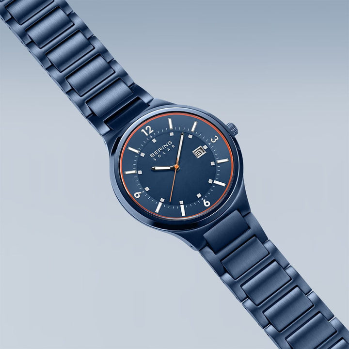 Bering Montre Montre à énergie solaire Bering 42mm 14442-797