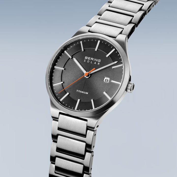 Bering Montre Montre à énergie solaire Bering Argent 39mm 15239-779