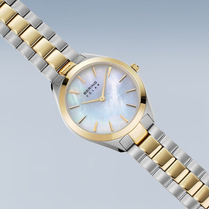 Bering Montre Montre à énergie solaire Bering Classic 2 tons 31mm 17331-710