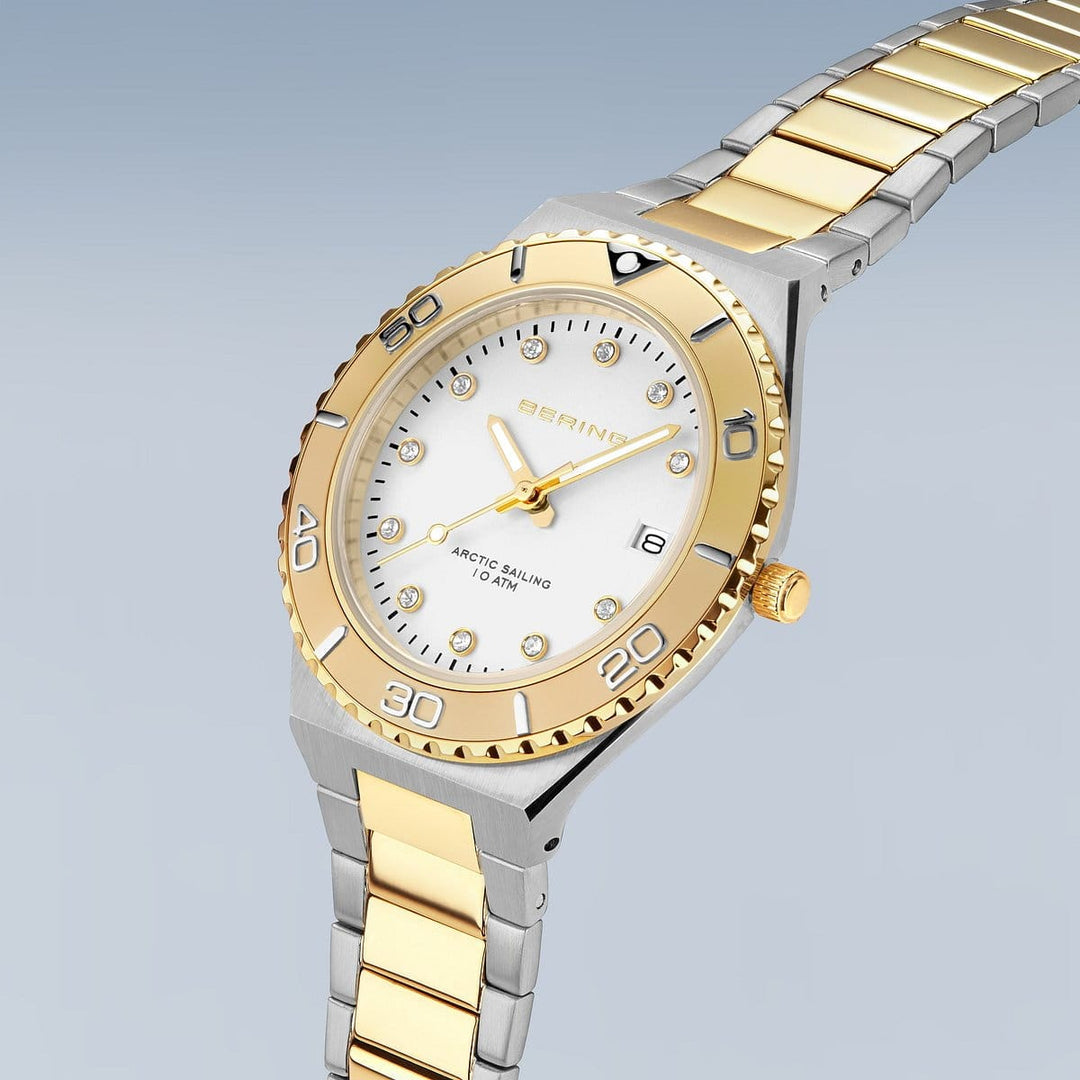 Montre Bering 2 tons 36mm 18936 710 Bering Montre Acier inoxydable plaqué or jaune 18936-710 Montre Bering 2 tons 36mm 18936-710 - Mathieu Blanchard - Dépositaire officiel Bering Canada Mathieu Blanchard Joaillerie