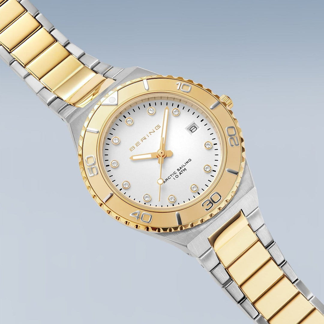 Montre Bering 2 tons 36mm 18936 710 Bering Montre Acier inoxydable plaqué or jaune 18936-710 Montre Bering 2 tons 36mm 18936-710 - Mathieu Blanchard - Dépositaire officiel Bering Canada Mathieu Blanchard Joaillerie