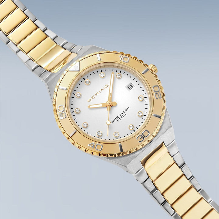 Montre Bering 2 tons 36mm 18936 710 Bering Montre Acier inoxydable plaqué or jaune 18936-710 Montre Bering 2 tons 36mm 18936-710 - Mathieu Blanchard - Dépositaire officiel Bering Canada Mathieu Blanchard Joaillerie