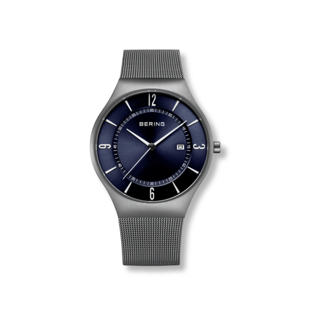 Montre Bering Classic Gris 40mm 15940 378 Bering Montre Acier inoxydable 15940-378 Montre Bering Classic Gris 40mm 15940-378 | Mathieu Blanchard Mathieu Blanchard Joaillerie
