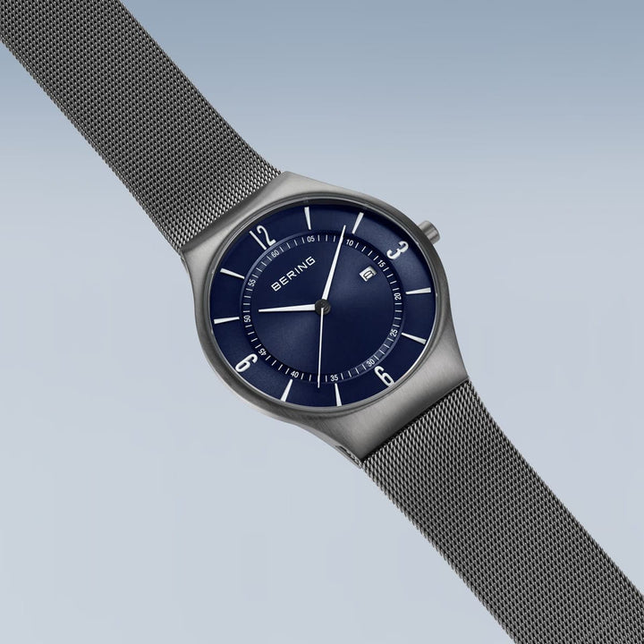 Bering Montre Montre Bering Classic Gris 40mm 15940-378