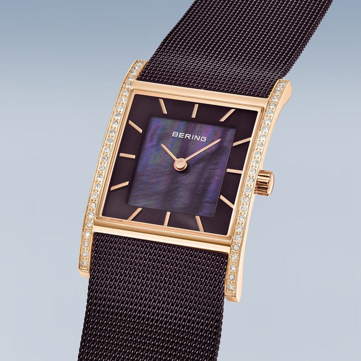 Montre Bering Classic Rectangulaire 26mm 10426 262 S Bering Montre Acier inoxydable plaqué or rose 10426-262-S Montre Bering Classic Rectangulaire 26mm 10426-262-S | Dépositaire officiel Bering Canada Mathieu Blanchard Joaillerie