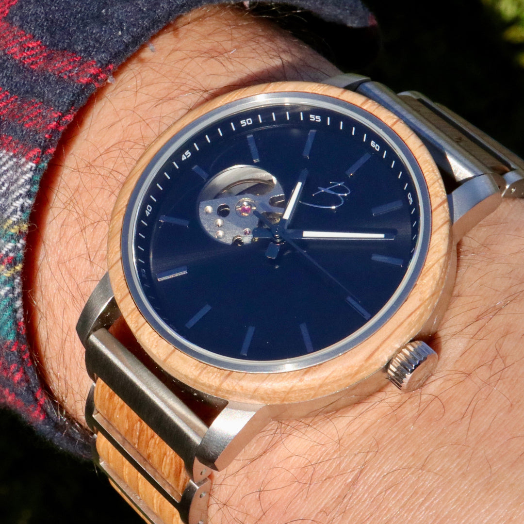 Mathieu Blanchard Montres Noyer Montre Bürgi en bois de baril de whisky recyclé