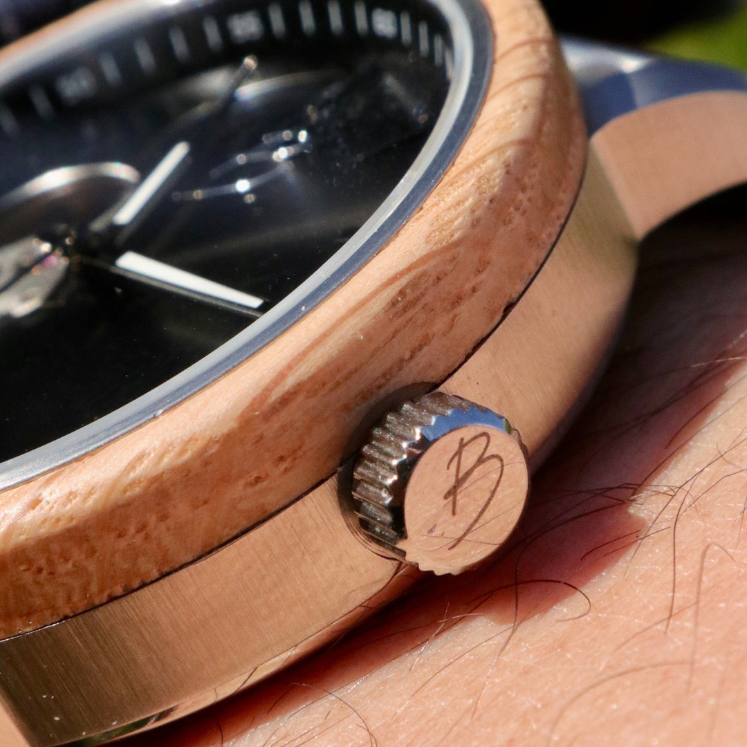 Mathieu Blanchard Montres Noyer Montre Bürgi en bois de baril de whisky recyclé