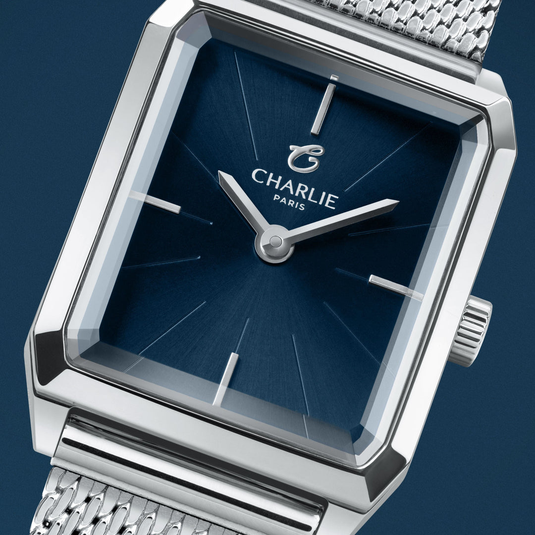 Montre Charlie Paris MONCEAU &amp; Bleu 36 mm en acier inoxydable Charlie Paris Montre Montre Charlie Paris MONCEAU Acier &amp; Bleu 36 mm | Dépositaire Officiel Canada | Mathieu Blanchard Joaillerie Mathieu Blanchard Joaillerie
