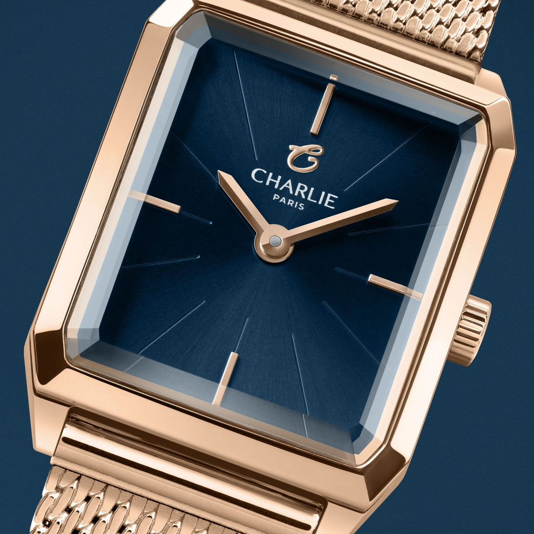 Montre Charlie Paris MONCEAURosé &amp; Bleu 36 mm en acier inoxydable Charlie Paris Montre Montre Charlie Paris MONCEAU Or Rosé &amp; Bleu 36 mm | Dépositaire Officiel Canada | Mathieu Blanchard Joaillerie Mathieu Blanchard Joaillerie