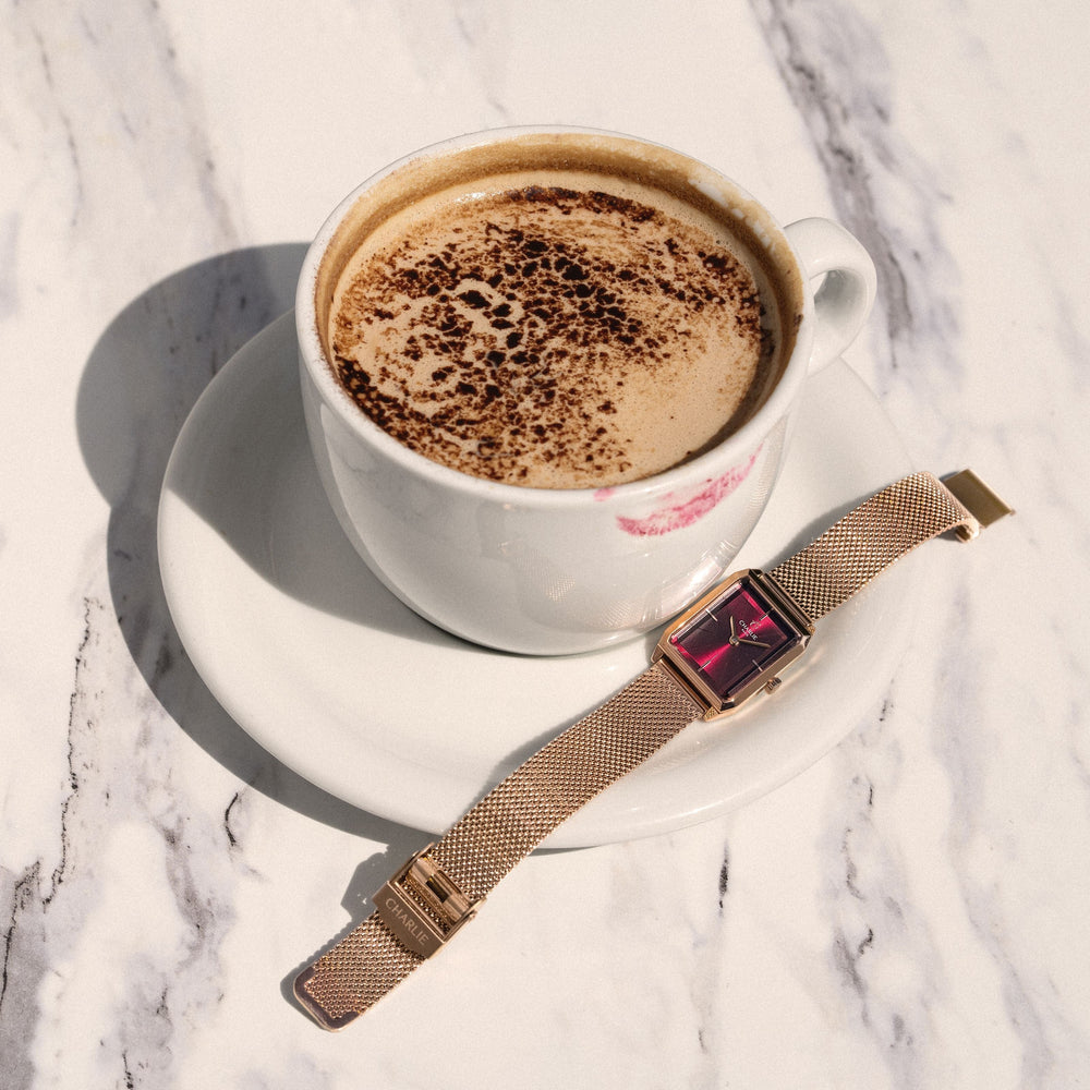 Montre Charlie Paris MONCEAURosé & Bordeaux 36 mm en acier inoxydable Charlie Paris Montre Montre Charlie Paris MONCEAU Or Rosé & Bordeaux 36 mm | Dépositaire Officiel Canada | Mathieu Blanchard Joaillerie Mathieu Blanchard Joaillerie