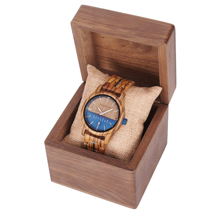 Montre en bois Horizon Heure Bleue Roadtripmadewood Montre en bois Acier inoxydable plaqué bleu RTMW-HORIZON-HEURE-BLEUE Montre Horizon - Heure Bleue en bois | Mathieu Blanchard Joaillerie Mathieu Blanchard Joaillerie
