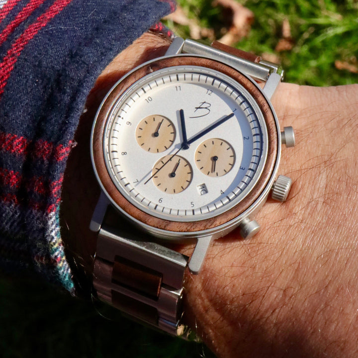 Mathieu Blanchard Montres Noyer Montre Graham en bois de noyer