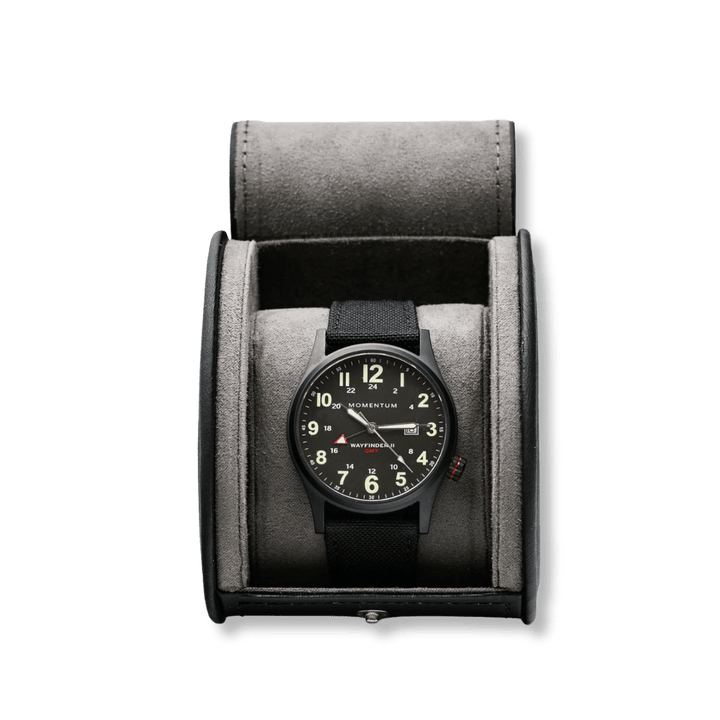 Montre Momentum Wayfinder II GMT- Noir 40mm Momentum Montre Titane plaqué noir 033BBCCFD-AB-B-B-AQM-AB-AC-A-A-K8 Montre Momentum Wayfinder II GMT- Noir 40mm - Mathieu Blanchard - Dépositaire officiel Bering Canada Mathieu Blanchard Joaillerie