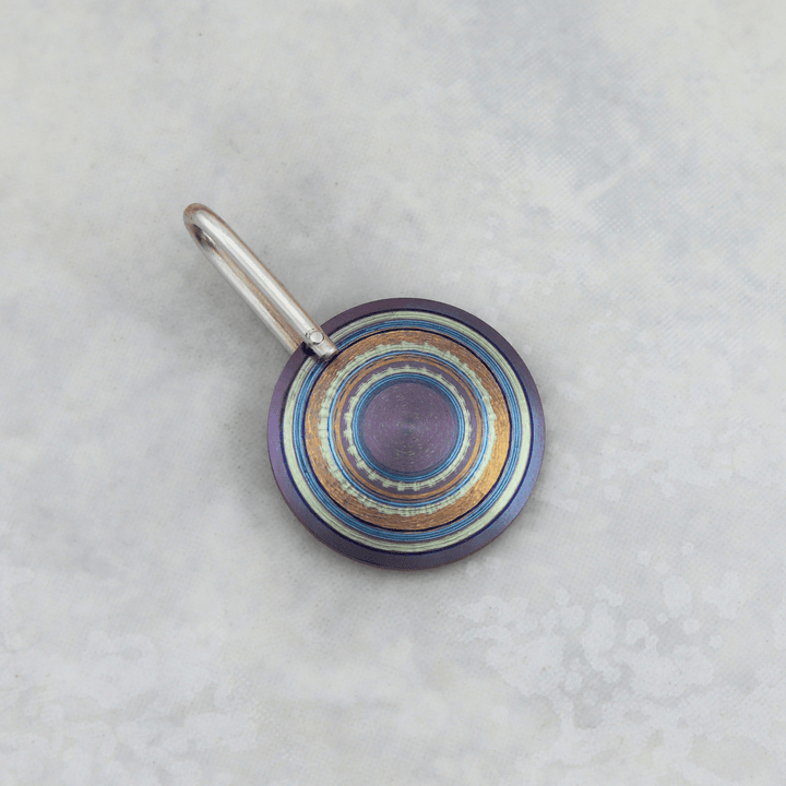 Christine Dwane Pendentif en argent sterling et titane