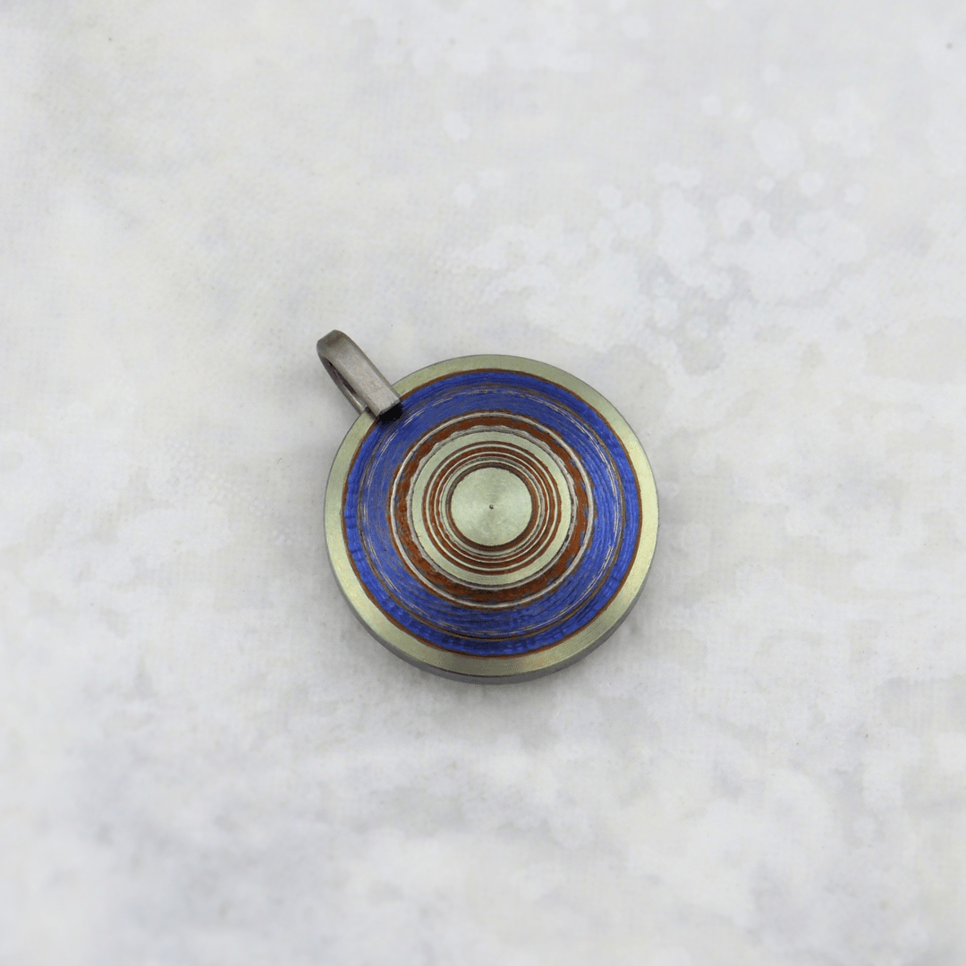 Pendentif en titane 19mm Christine Dwane Titane PPEC14277S-19 Pendentif en argent et titane | Christine Dwane x Mathieu Blanchard Mathieu Blanchard Joaillerie