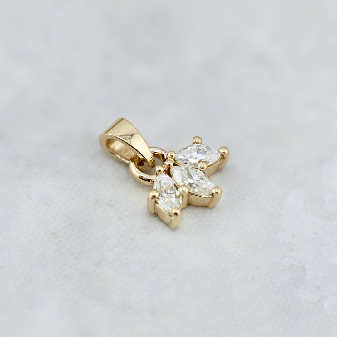 Pendentif Oasis de diamants Mathieu Blanchard Collier Pendentif Marquise sur mesure en or et diamants | Mathieu Blanchard Mathieu Blanchard Joaillerie