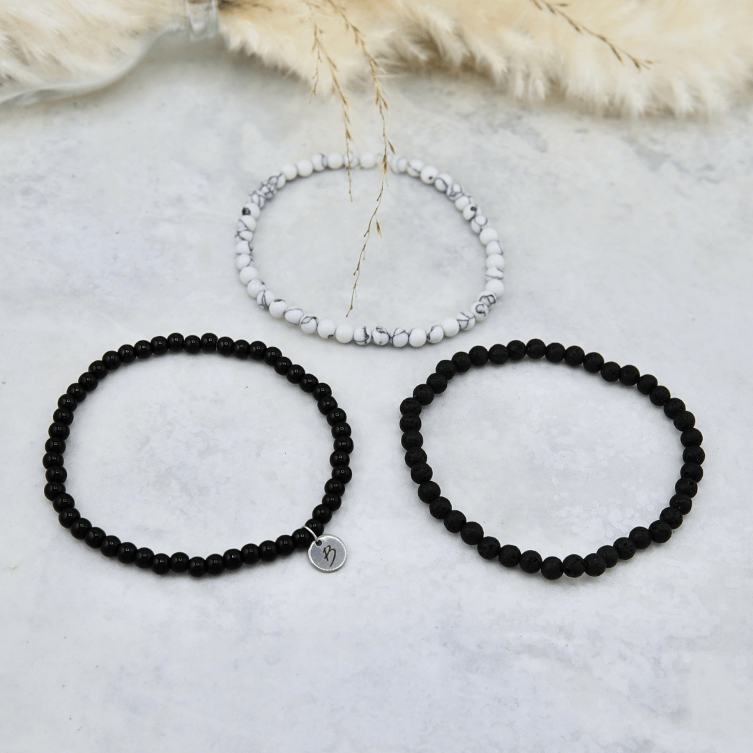 Trio de bracelets Turquoise, Pierre de lave et onyx Mathieu Blanchard Bracelets Acier inoxydable Trio de bracelets Turquoise, Pierre de lave et onyx Mathieu Blanchard Joaillerie