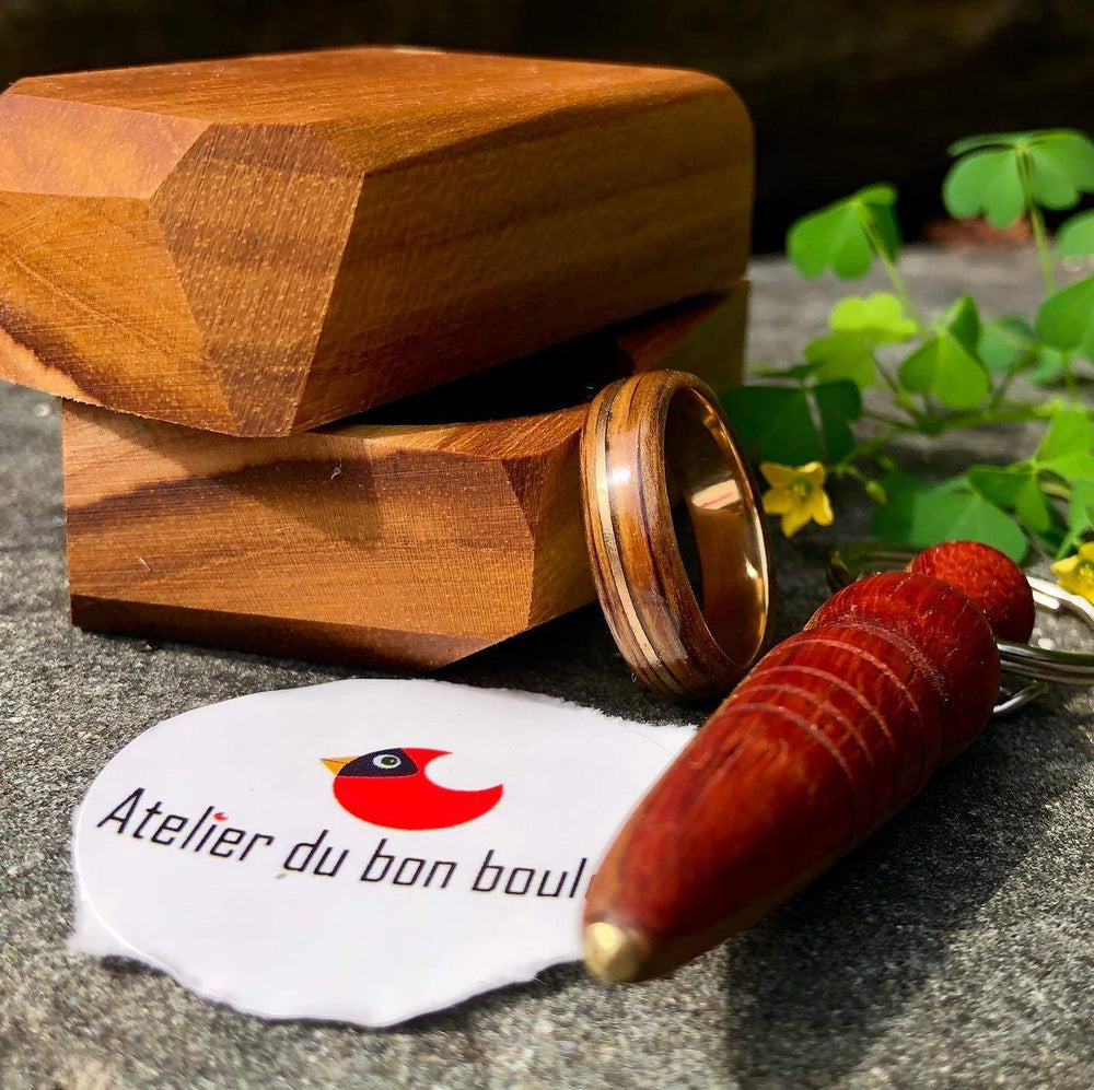 Atelier du bon bouleau Bague en bois et or 14K & 18K personnalisée