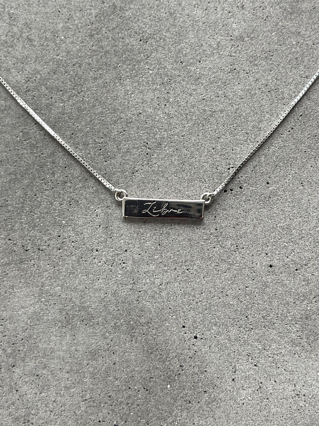Caroline Néron Colliers Collier Libre & Assumée en argent sterling