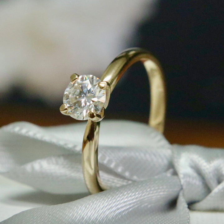 Mathieu Blanchard Bagues Bague solitaire Classique en or 10K et moissanite