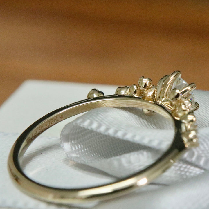 Mathieu Blanchard Bagues Bague solitaire Nuage en or 10K et moissanites