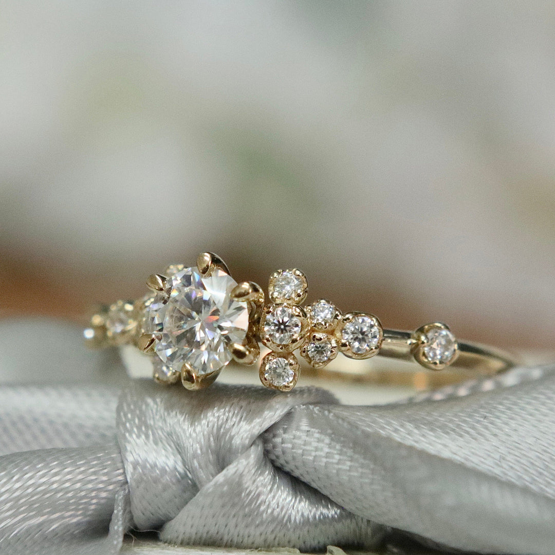 Mathieu Blanchard Bagues Bague solitaire Nuage en or 10K et moissanites
