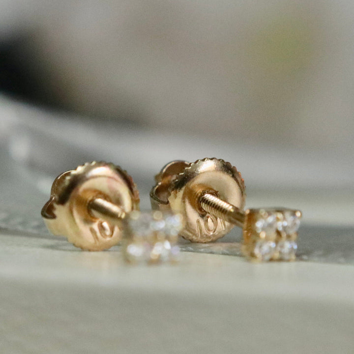 Mathieu Blanchard Boucles d'oreilles Doré / Or 10K Boucles d'oreilles Les minis Carrés en or 10K et moissanites