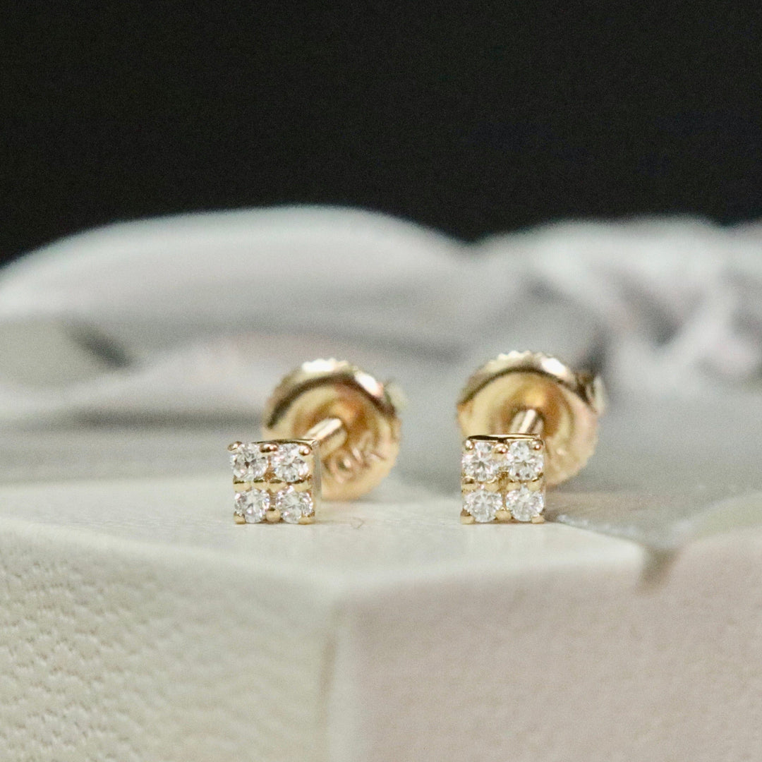 Mathieu Blanchard Boucles d'oreilles Doré / Or 10K Boucles d'oreilles Les minis Carrés en or 10K et moissanites