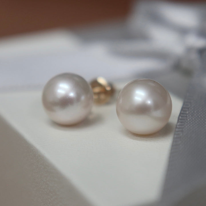 Mathieu Blanchard Boucles d’oreilles perles d’eau douce et or 14K