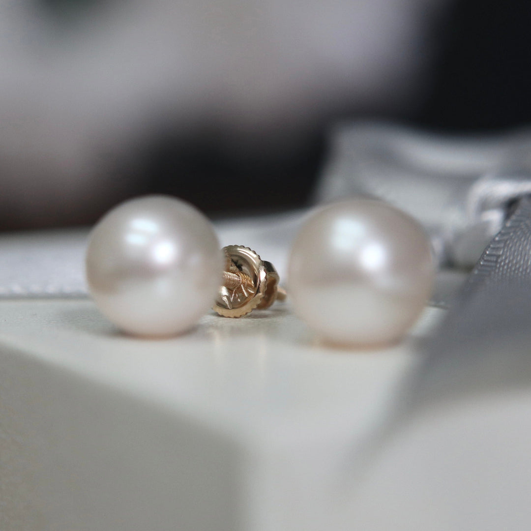 Mathieu Blanchard Boucles d’oreilles perles d’eau douce et or 14K