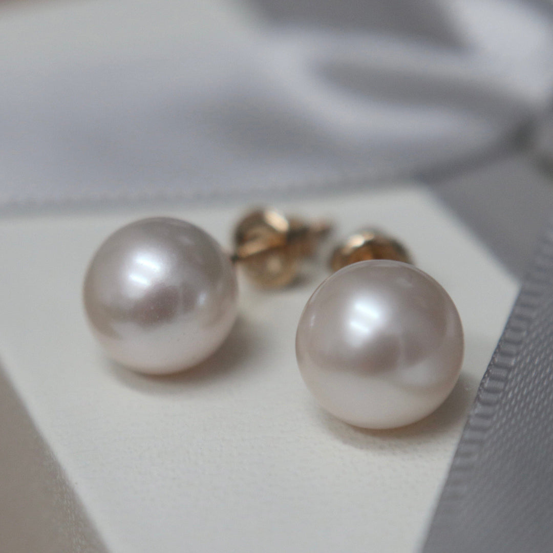 Mathieu Blanchard Boucles d’oreilles perles d’eau douce et or 14K