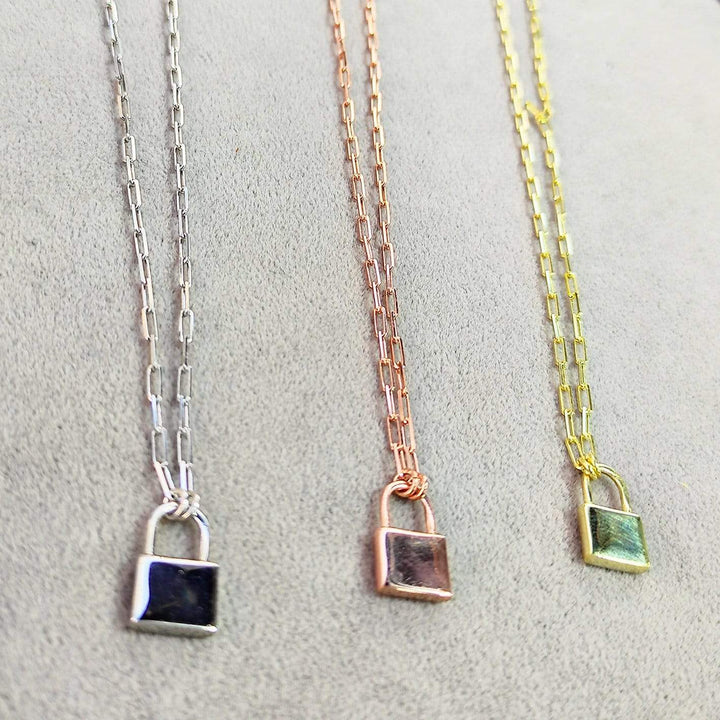 Mathieu Blanchard Chaîne Collier Cadenas mailles rectangles en argent sterling