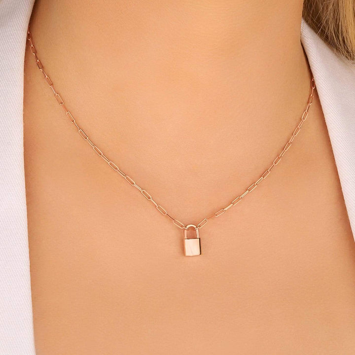 Mathieu Blanchard Chaîne Collier Cadenas mailles rectangles en argent sterling