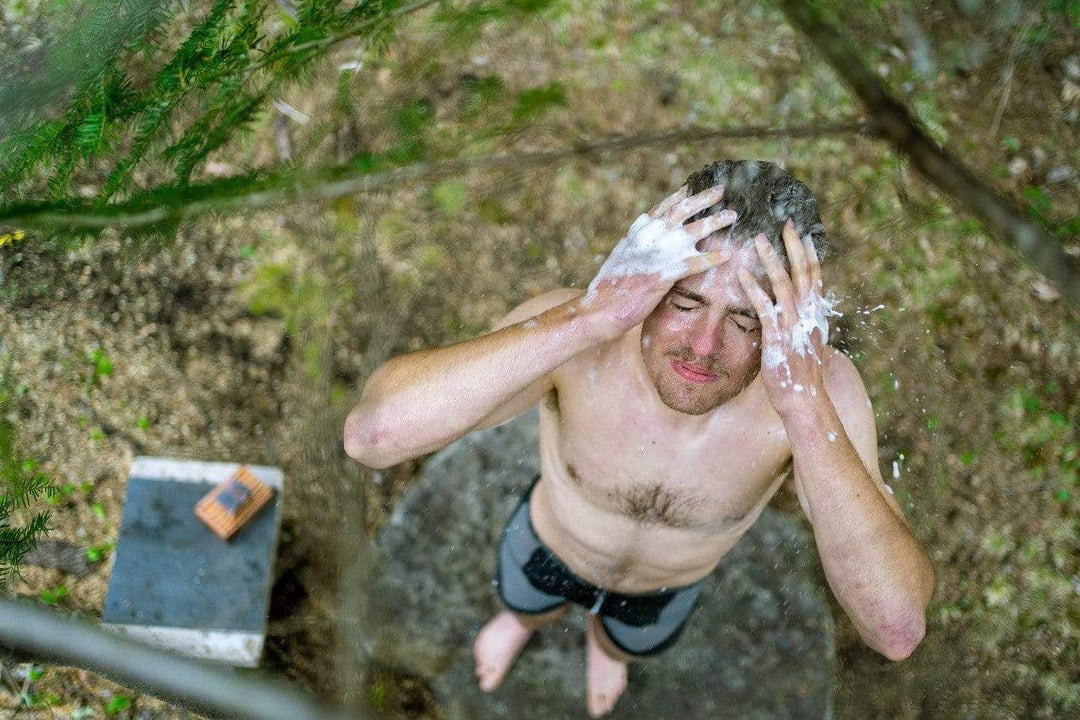 Pur Om Boîte à barre en bois