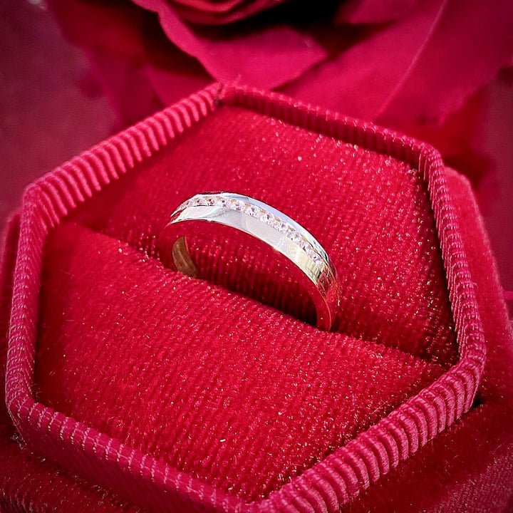 RPM Bague jonc CZ en or jaune 10K